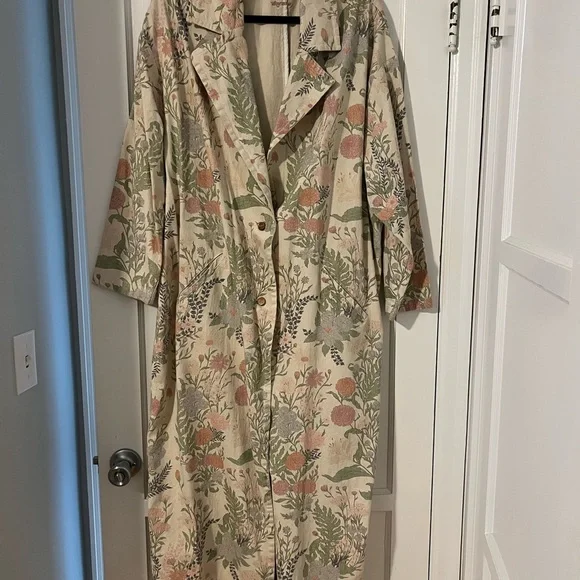 Floral Long Jacket - Picture 1 of 11